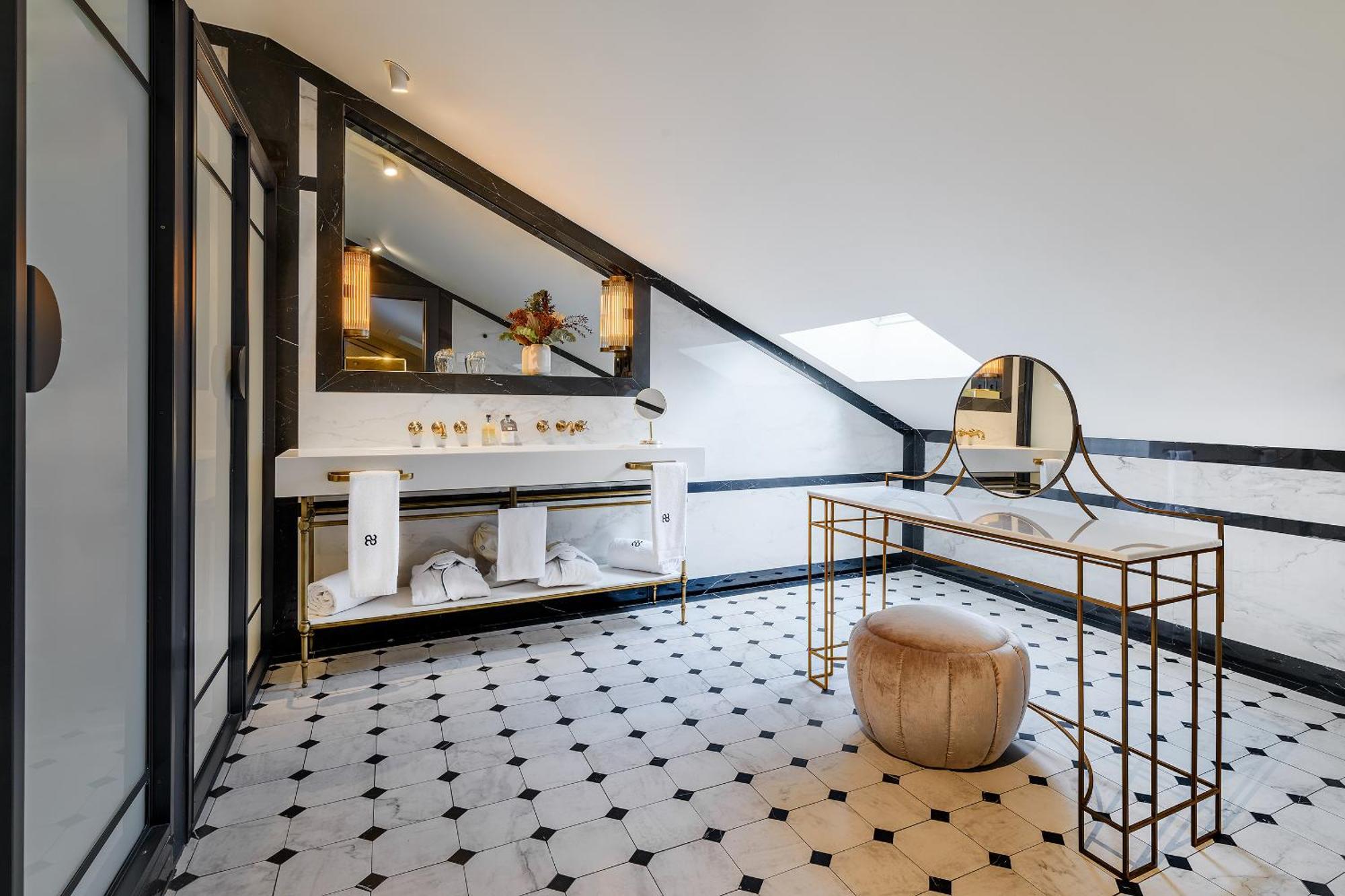 Coolrooms Palacio De Atocha — Photos 2